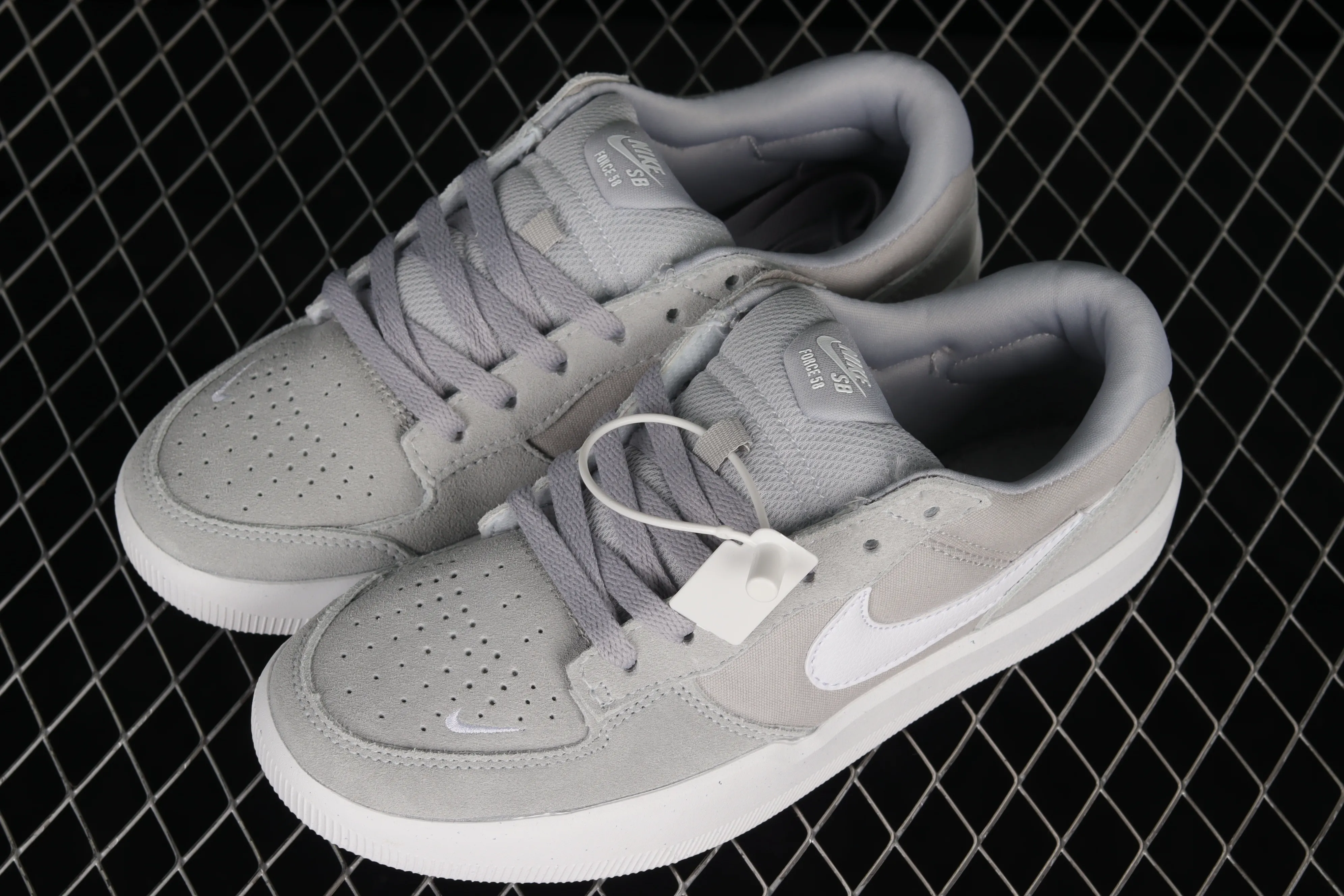 All categories Nk SB Dunk series Nk Force 58 simplified skateboard shoes Nk SB Force 58 Nike simplified retro skateboard shoes CZ2959-004